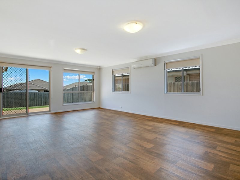 43 Longley Avenue, Elderslie NSW 2570