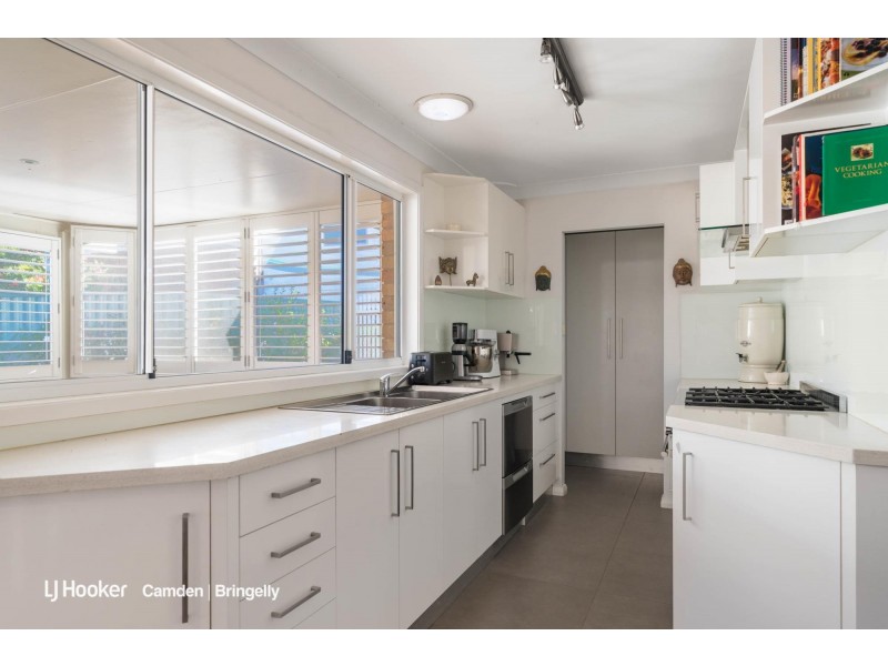 7 Forrest Crescent, Camden NSW 2570