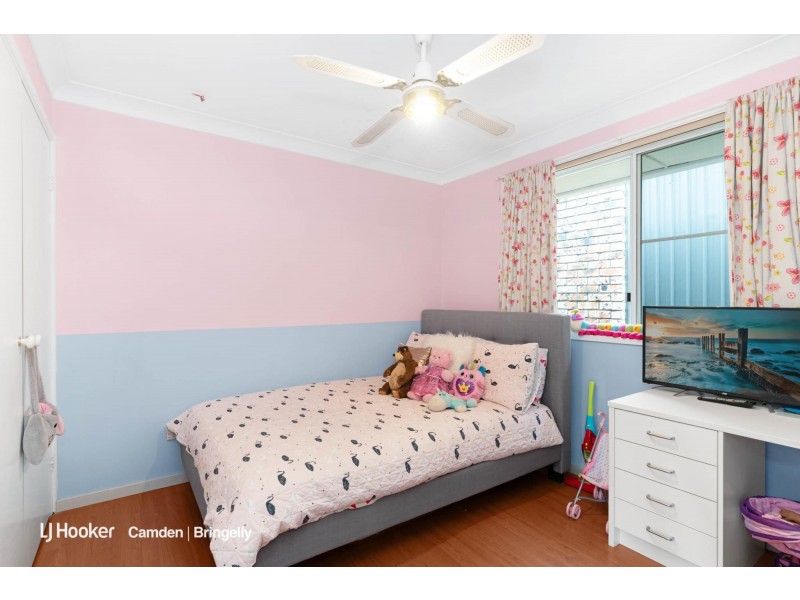 8 Mccall Avenue, Camden South NSW 2570