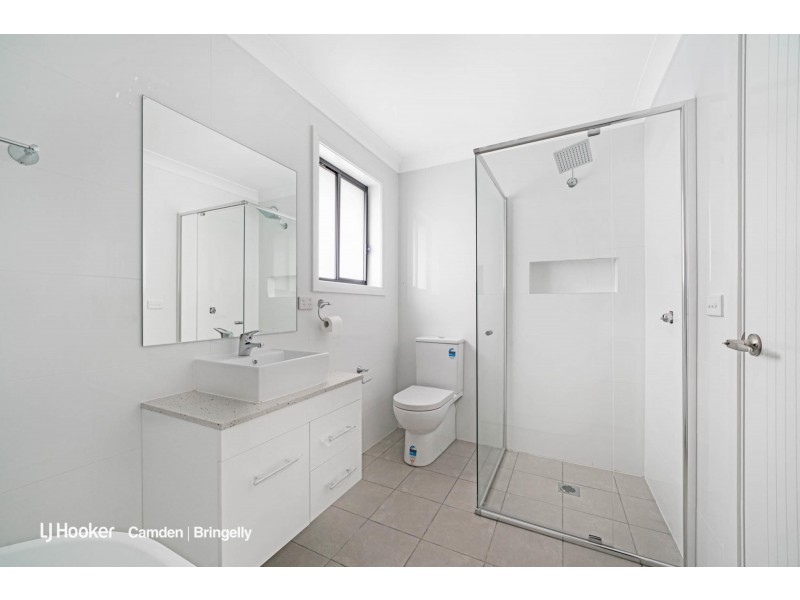 9b Leffler Street, Oran Park NSW 2570