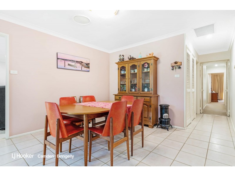 9 Larnach Place, Elderslie NSW 2570