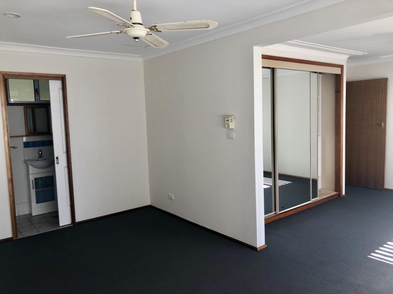 34 Bellfield Avenue, Rossmore NSW 2557