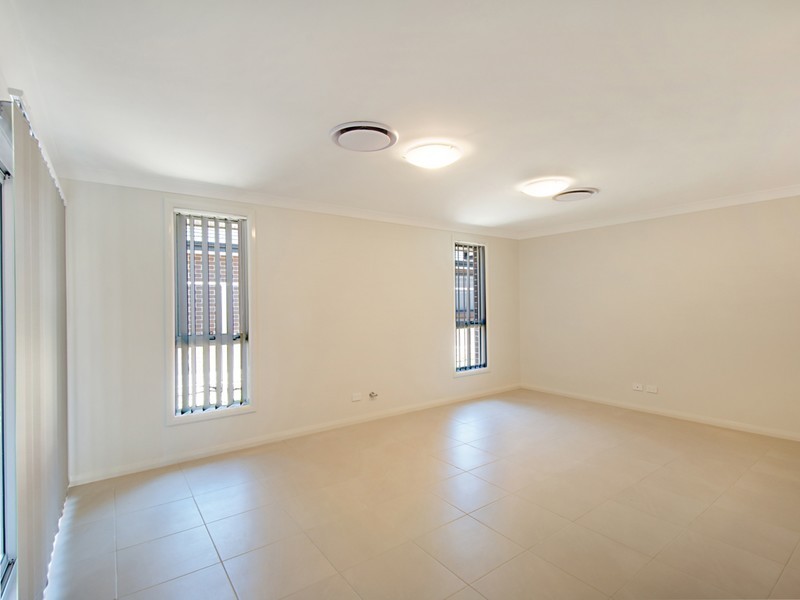 36 McGovern Street, Spring Farm NSW 2570