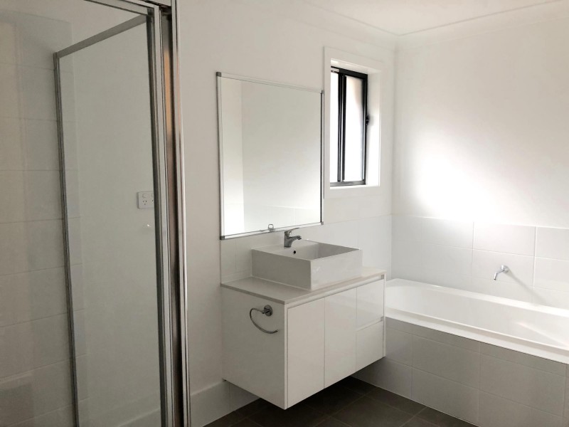 504 Arnhem Road, Edmondson Park NSW 2174