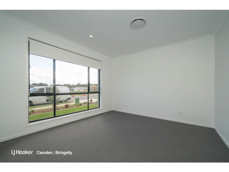 35 Cain Avenue, Gregory Hills NSW 2557