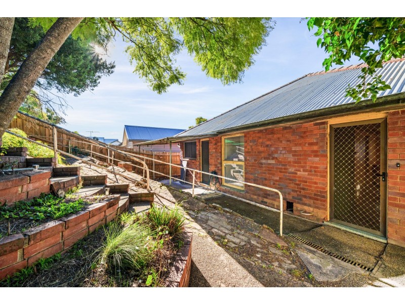 2/21 View Street, Camden NSW 2570