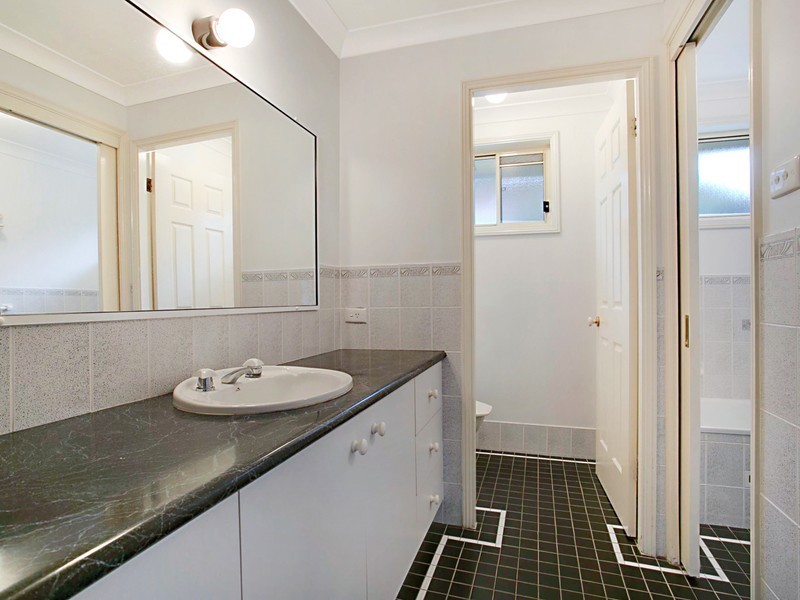 19 Caroline Chisholm Drive, Camden South NSW 2570