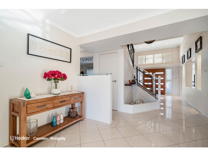 30 Wattle Grove Drive, Wattle Grove NSW 2173