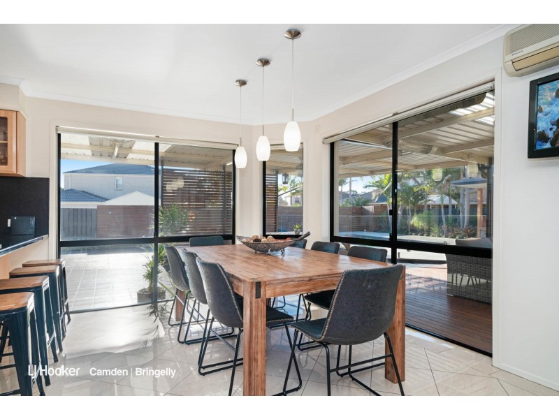 30 Wattle Grove Drive, Wattle Grove NSW 2173