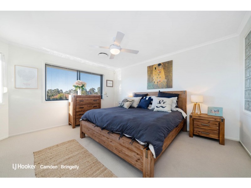 30 Wattle Grove Drive, Wattle Grove NSW 2173
