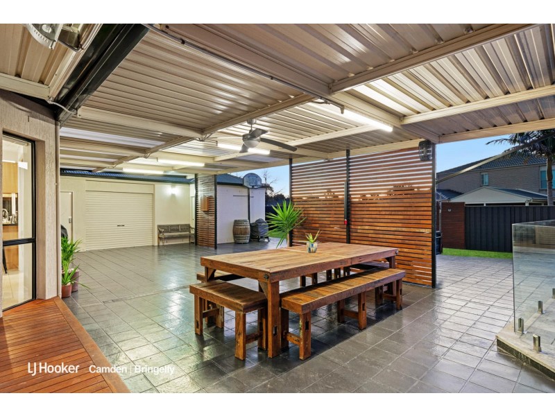 30 Wattle Grove Drive, Wattle Grove NSW 2173