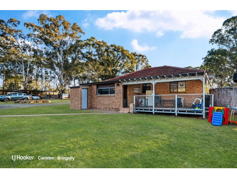 52 Dwyer Rd, Bringelly NSW 2556