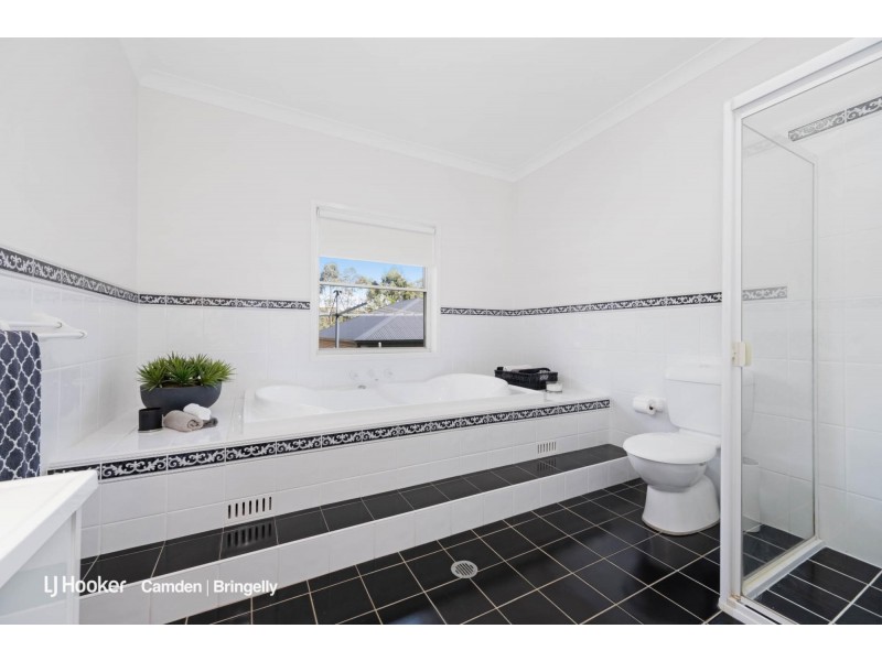 37 Sickles Drive, Grasmere NSW 2570