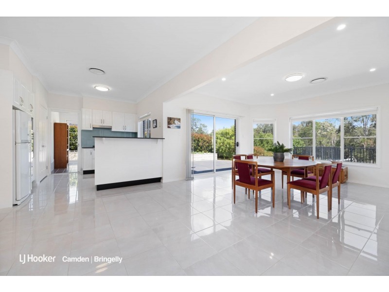 37 Sickles Drive, Grasmere NSW 2570
