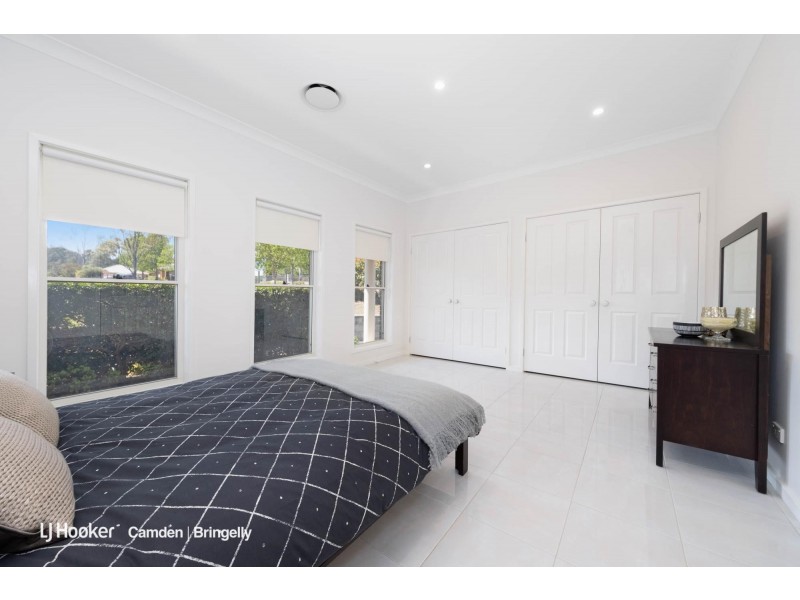 37 Sickles Drive, Grasmere NSW 2570