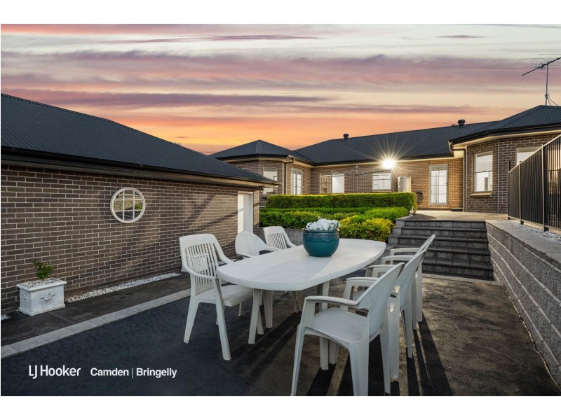 37 Sickles Drive, Grasmere NSW 2570