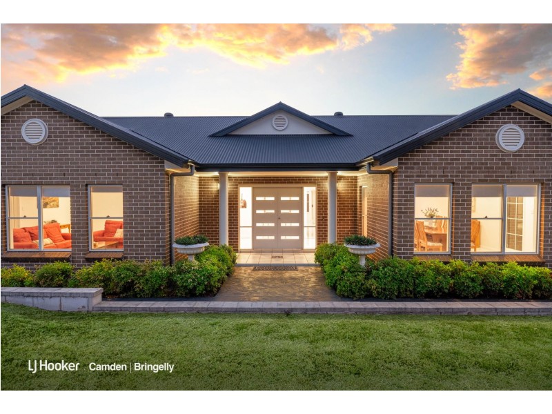 37 Sickles Drive, Grasmere NSW 2570