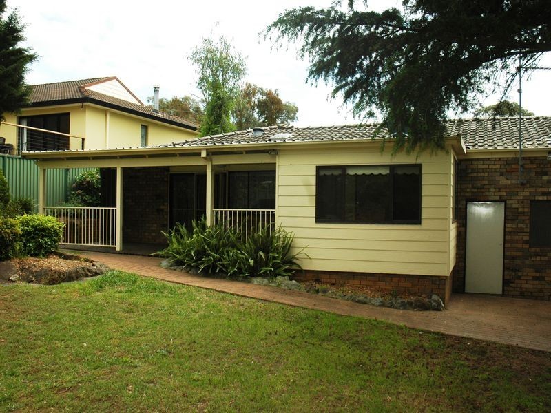 11 Barratt Avenue, Camden South NSW 2570