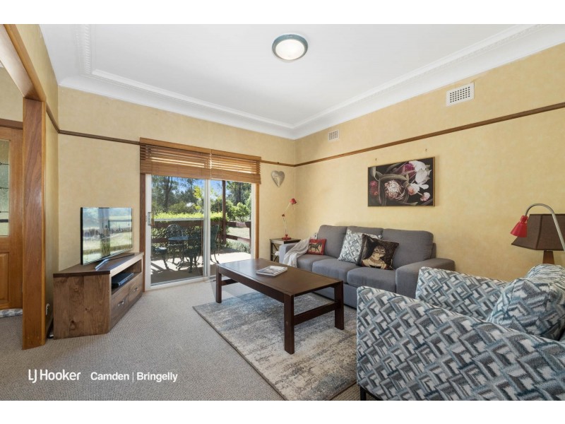 16 Dwyer Road, Bringelly NSW 2556
