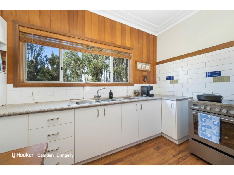 16 Dwyer Road, Bringelly NSW 2556