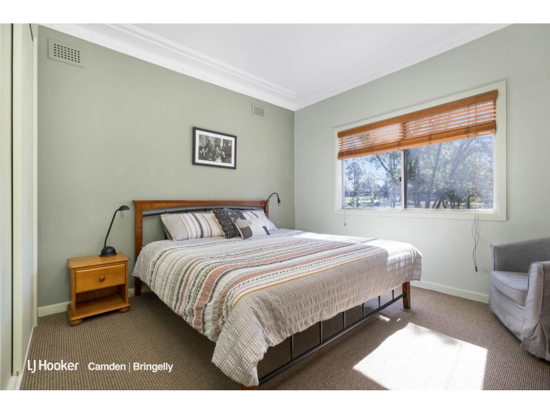 16 Dwyer Road, Bringelly NSW 2556