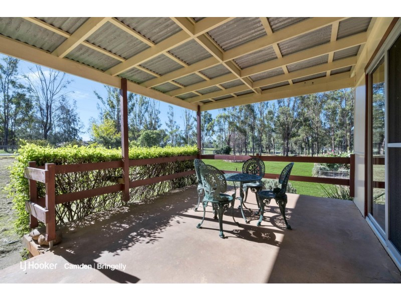 16 Dwyer Road, Bringelly NSW 2556