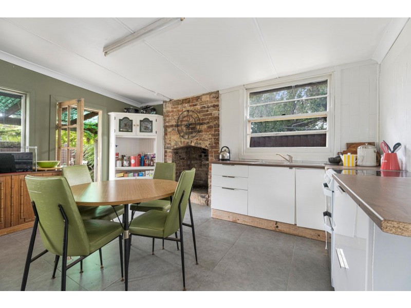 26 Harrington St, Elderslie NSW 2570
