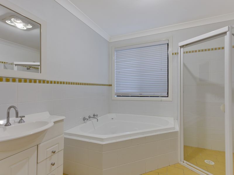 6 Tuart Circle, Narellan Vale NSW 2567