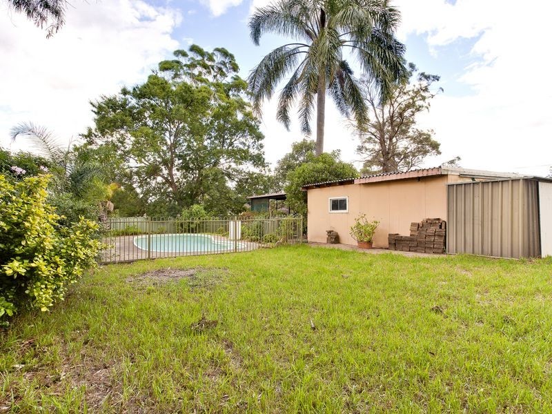 27 Cowper Drive, Camden South NSW 2570