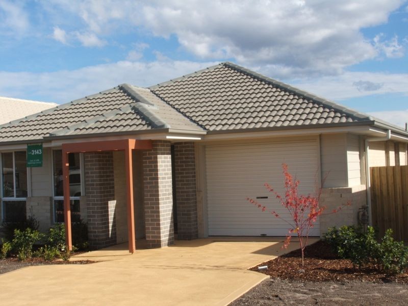 43 Longley Avenue, Elderslie NSW 2570