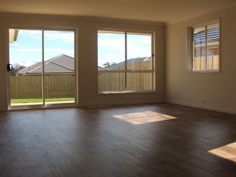 43 Longley Avenue, Elderslie NSW 2570