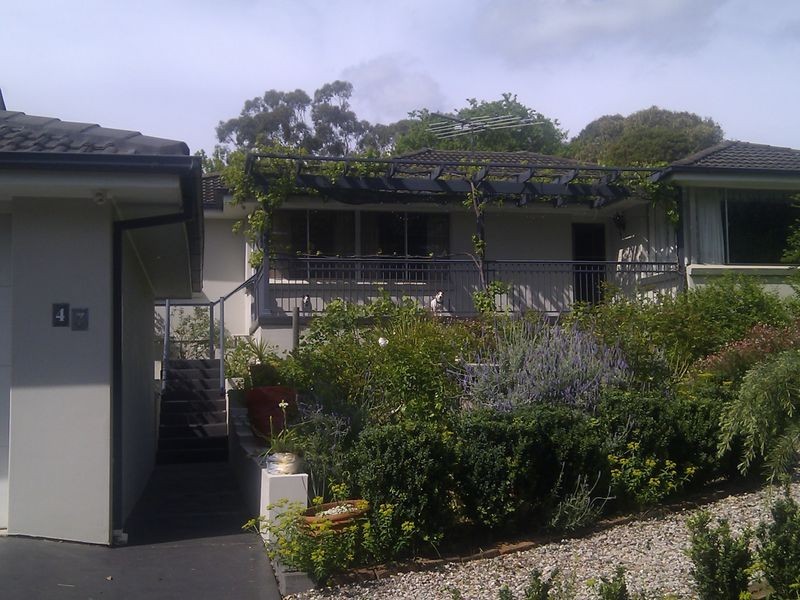 47 Elizabeth Macarthur Avenue, Camden South NSW 2570