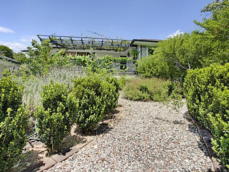 47 Elizabeth Macarthur Avenue, Camden South NSW 2570