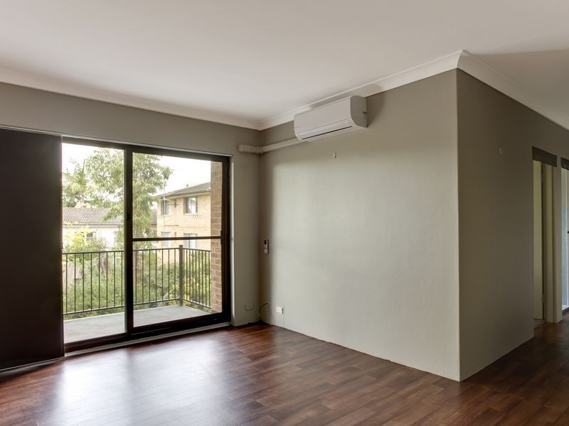 10/ 32-34 Old Hume Highway, Camden NSW 2570