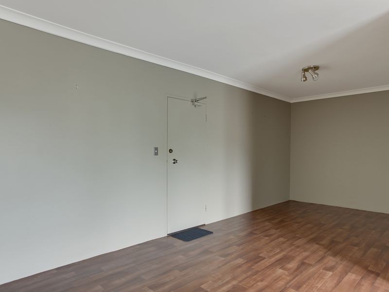 10/ 32-34 Old Hume Highway, Camden NSW 2570