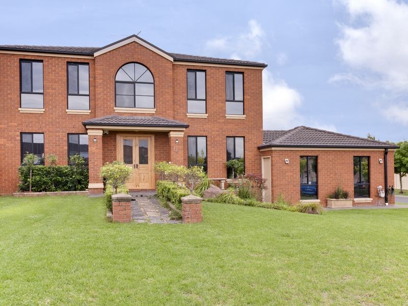 16 Meehan Terrace, Harrington Park NSW 2567