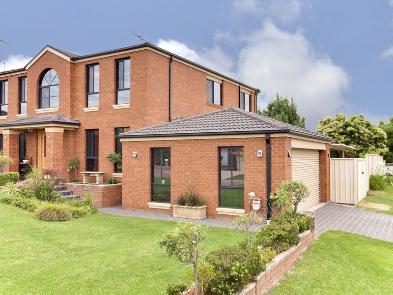 16 Meehan Terrace, Harrington Park NSW 2567