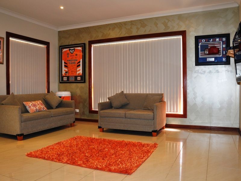 6A John Street, The Oaks NSW 2570