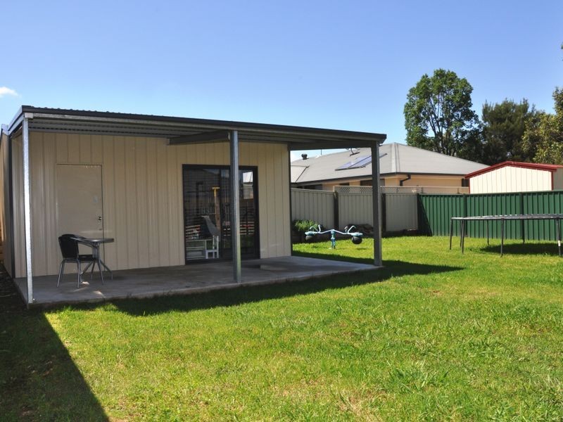 6A John Street, The Oaks NSW 2570