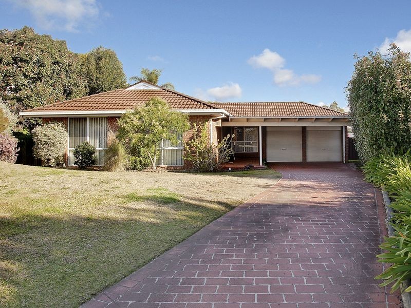 14 Amazon Place, Kearns NSW 2558