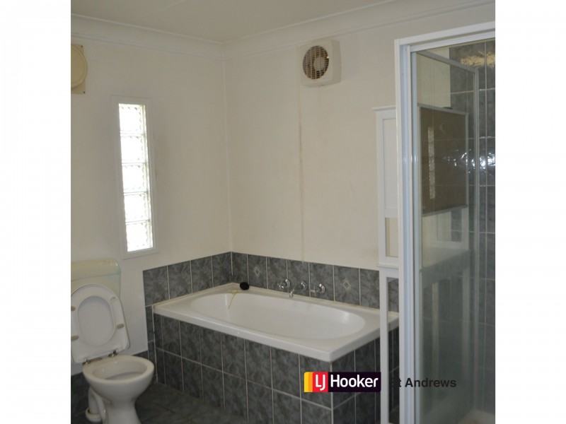 7 TYLER STREET, Campbelltown NSW 2560