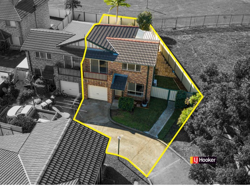 2/95 HURRICANE DRIVE, Raby NSW 2566