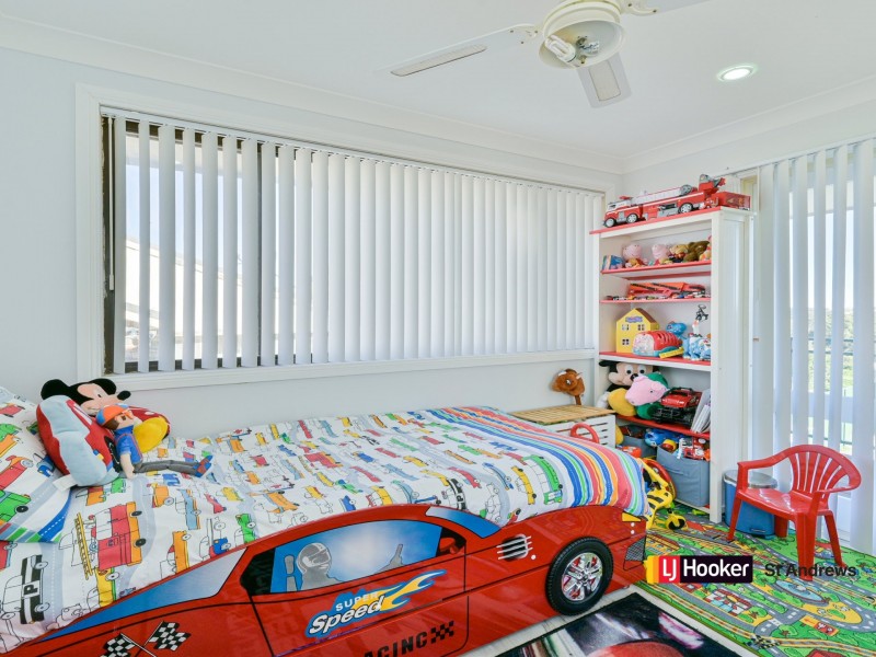 300 The Parkway, Bradbury NSW 2560