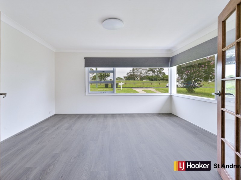 4 Bow Bowing Crescent, Bradbury NSW 2560