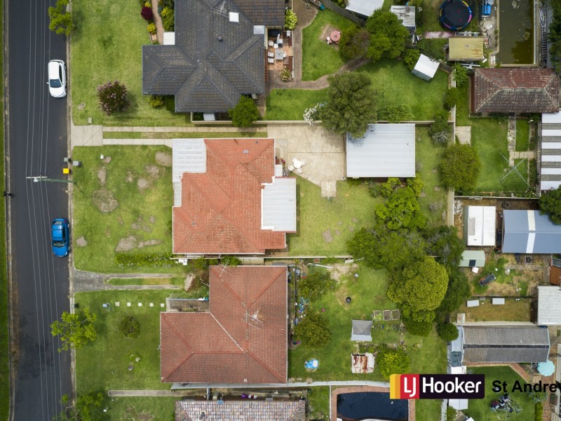 4 Bow Bowing Crescent, Bradbury NSW 2560