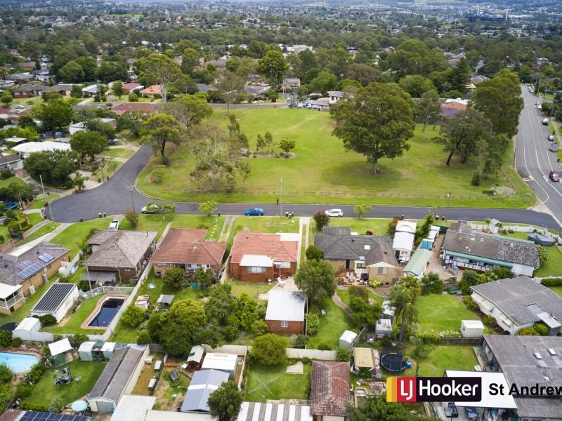 4 Bow Bowing Crescent, Bradbury NSW 2560
