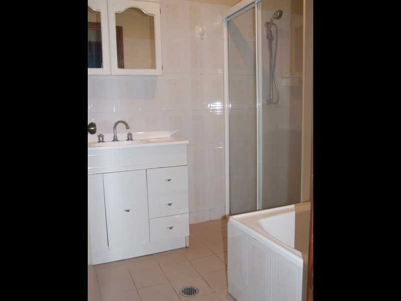 8 Pitlochry Road, St Andrews NSW 2566