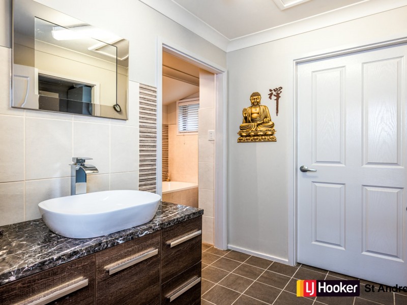 68 BALLANTRAE DRIVE, St Andrews NSW 2566