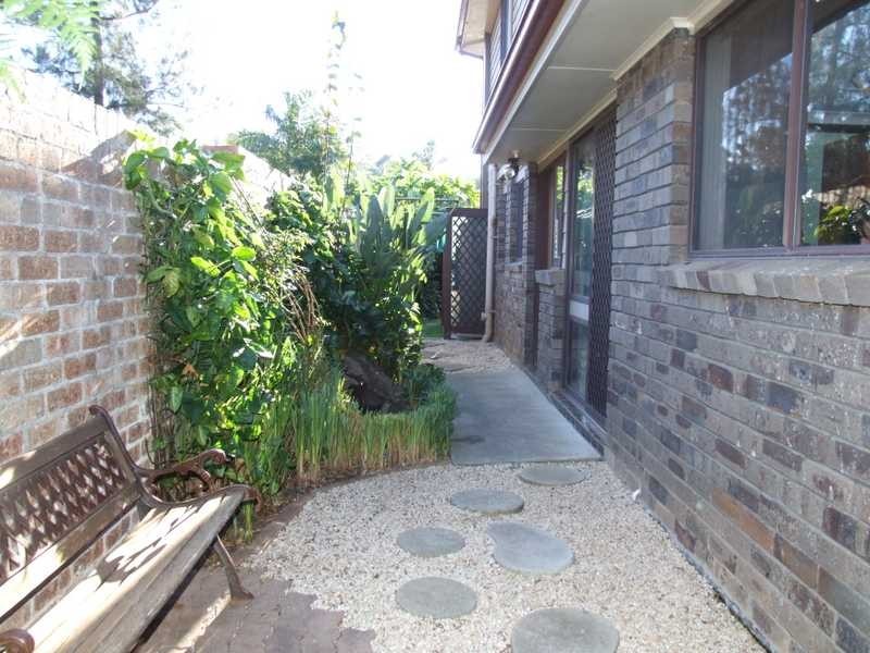 9 Canna Place, St Andrews NSW 2566