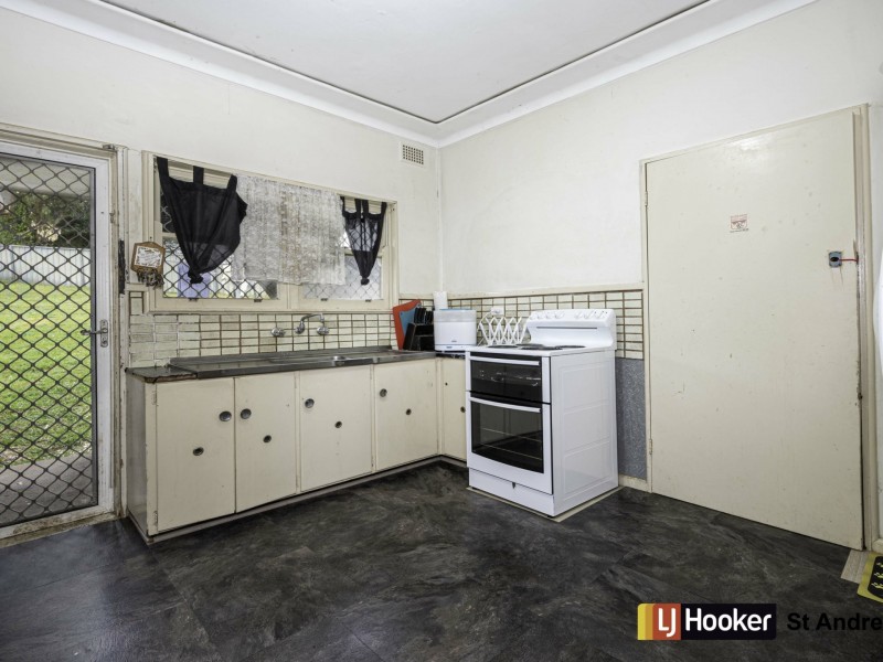 1 Austin Avenue, Campbelltown NSW 2560